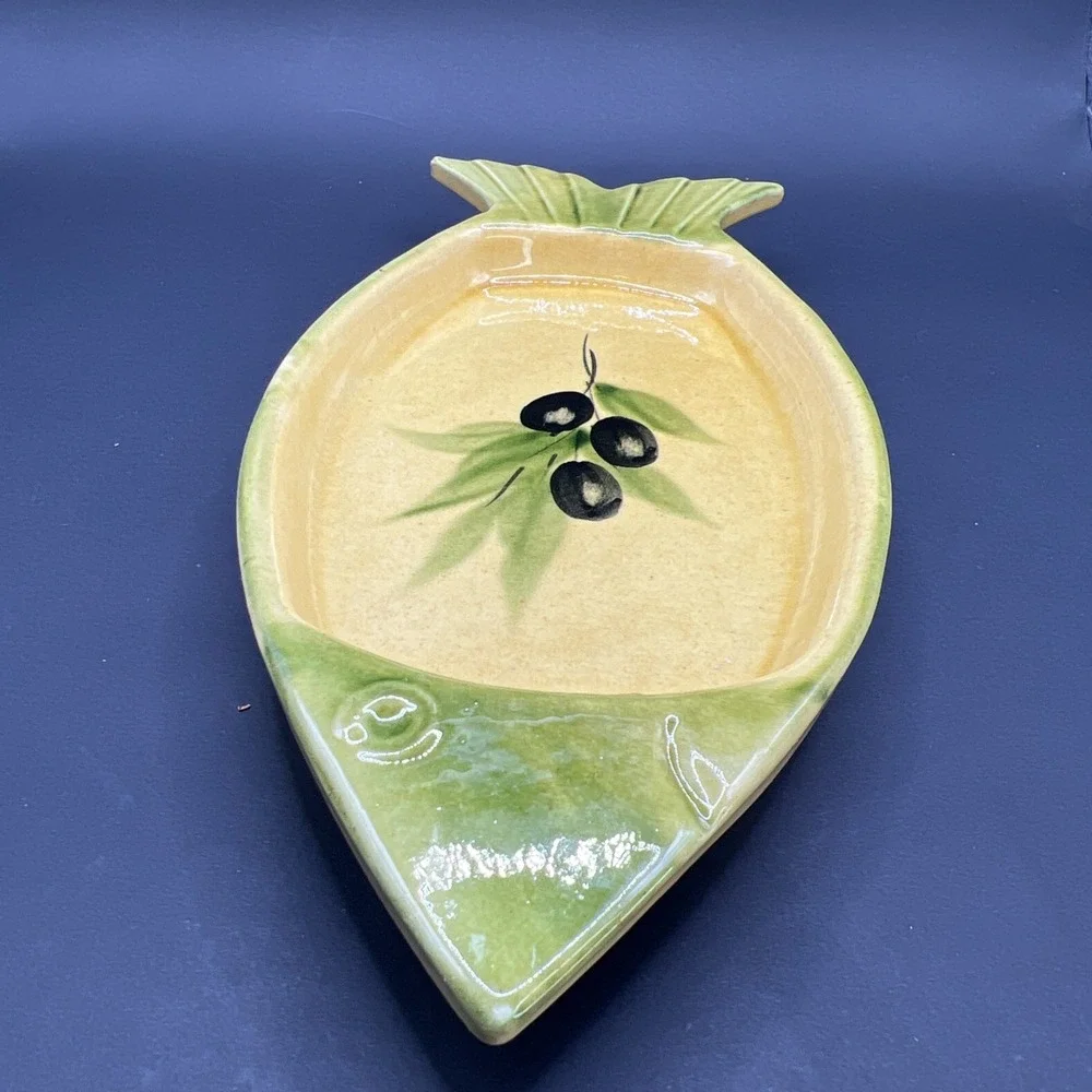 Terre‎ e Provence Fish Shaped Tray Olives Hand Painted Stoneware France